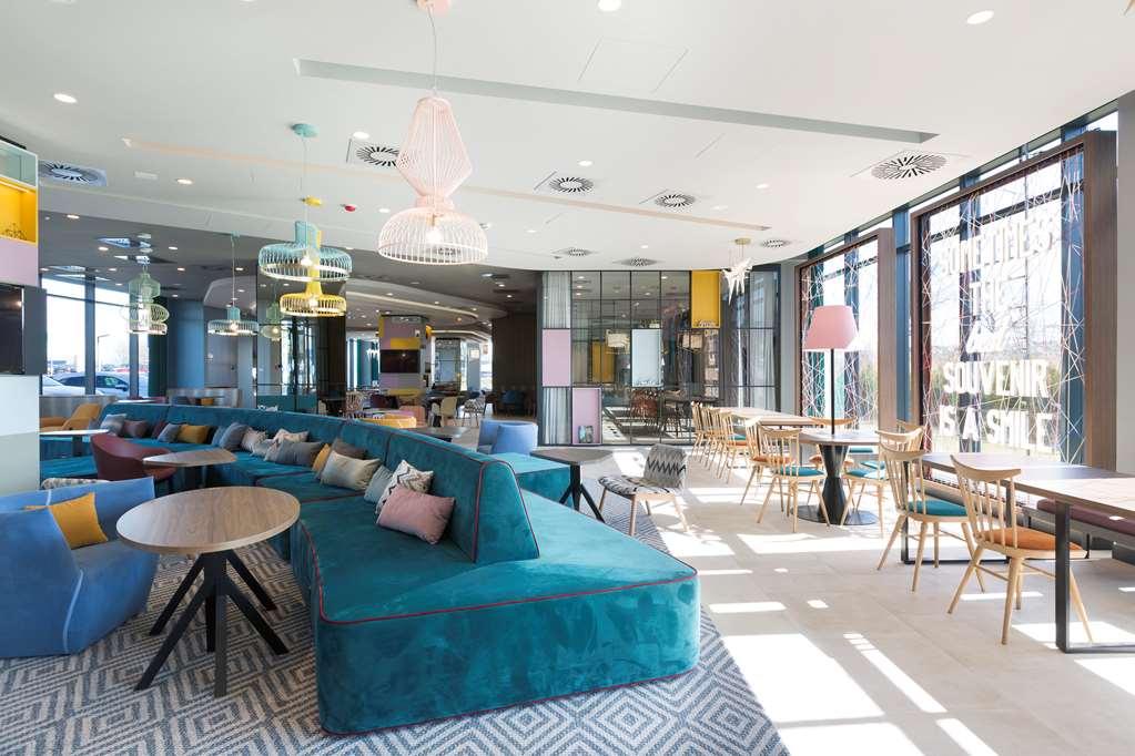 Hampton By Hilton Krakow Airport Hotel Balice Interieur foto